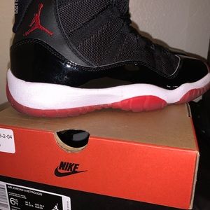 jordan 11 Retro Playoffs Bred 2019 (GS) 6.5 Y